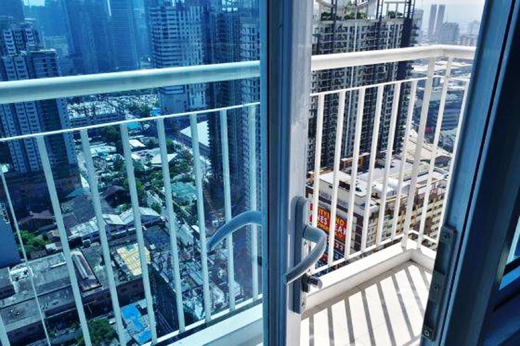 Sm Light Residence - 1Br Condo With Balcony Ff マニラ市 エクステリア 写真